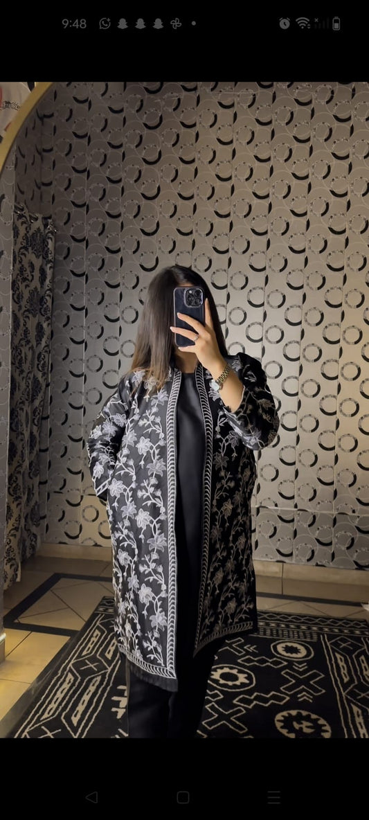 Silver Gown 3Pcs pret